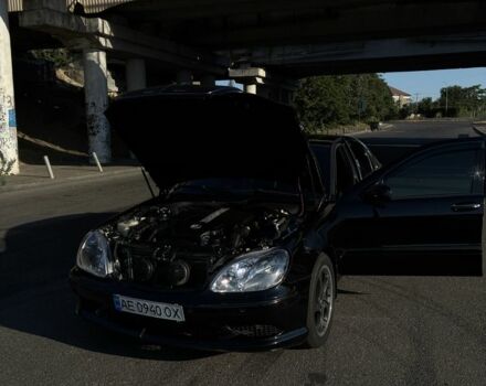 Чорний Мерседес С Клас, об'ємом двигуна 4.3 л та пробігом 220 тис. км за 5300 $, фото 1 на Automoto.ua