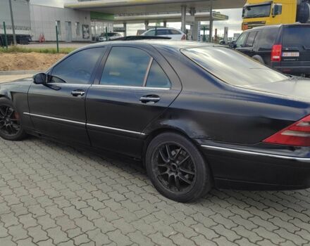 Чорний Мерседес С Клас, об'ємом двигуна 3.2 л та пробігом 430 тис. км за 4500 $, фото 1 на Automoto.ua