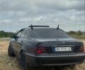 Черный Мерседес С Класс, объемом двигателя 3.2 л и пробегом 300 тыс. км за 2996 $, фото 5 на Automoto.ua