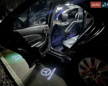 Черный Мерседес С Класс, объемом двигателя 3.2 л и пробегом 325 тыс. км за 7500 $, фото 33 на Automoto.ua