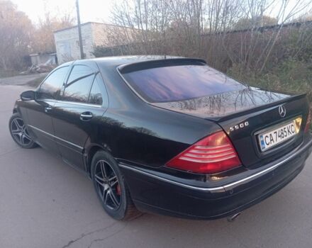 Черный Мерседес С Класс, объемом двигателя 5 л и пробегом 377 тыс. км за 4400 $, фото 3 на Automoto.ua