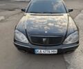 Чорний Мерседес С Клас, об'ємом двигуна 5 л та пробігом 391 тис. км за 5700 $, фото 1 на Automoto.ua
