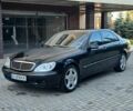 Черный Мерседес С Класс, объемом двигателя 4.3 л и пробегом 200 тыс. км за 3011 $, фото 3 на Automoto.ua