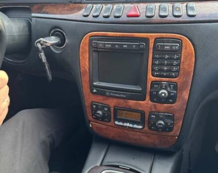 Черный Мерседес С Класс, объемом двигателя 5 л и пробегом 400 тыс. км за 3500 $, фото 3 на Automoto.ua