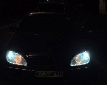 Черный Мерседес С Класс, объемом двигателя 5 л и пробегом 400 тыс. км за 3500 $, фото 4 на Automoto.ua