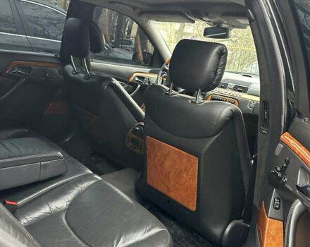 Чорний Мерседес С Клас, об'ємом двигуна 6 л та пробігом 250 тис. км за 4800 $, фото 9 на Automoto.ua