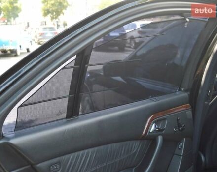 Черный Мерседес С Класс, объемом двигателя 5 л и пробегом 230 тыс. км за 5999 $, фото 35 на Automoto.ua