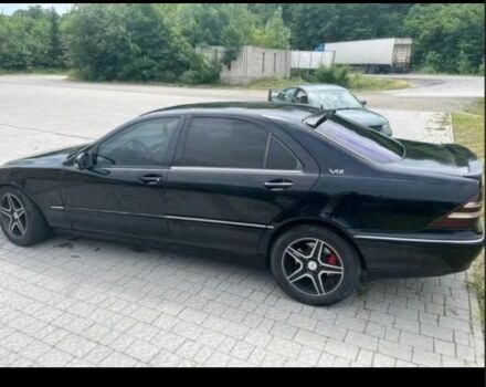 Чорний Мерседес С Клас, об'ємом двигуна 5.5 л та пробігом 250 тис. км за 2800 $, фото 2 на Automoto.ua
