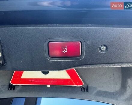 Черный Мерседес С Класс, объемом двигателя 3.2 л и пробегом 545 тыс. км за 9250 $, фото 71 на Automoto.ua