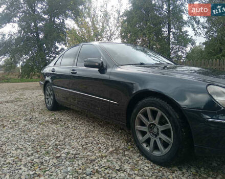 Черный Мерседес С Класс, объемом двигателя 3.2 л и пробегом 325 тыс. км за 4500 $, фото 4 на Automoto.ua