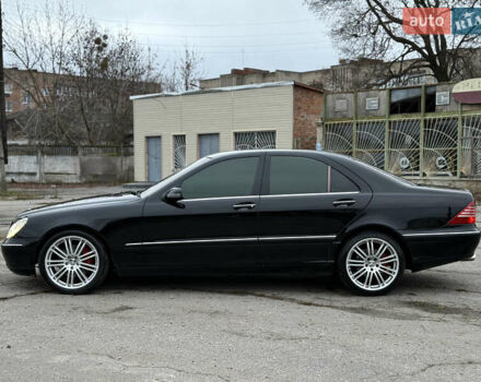 Черный Мерседес С Класс, объемом двигателя 3.2 л и пробегом 520 тыс. км за 6900 $, фото 4 на Automoto.ua