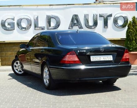Черный Мерседес С Класс, объемом двигателя 5 л и пробегом 230 тыс. км за 5999 $, фото 7 на Automoto.ua