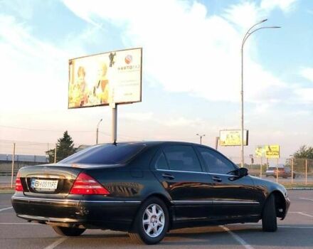 Черный Мерседес С Класс, объемом двигателя 4.3 л и пробегом 341 тыс. км за 5000 $, фото 5 на Automoto.ua