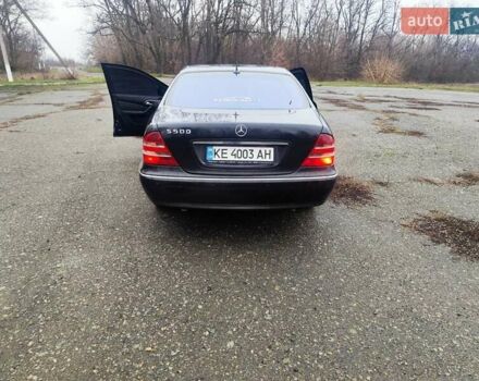 Черный Мерседес С Класс, объемом двигателя 5 л и пробегом 477 тыс. км за 4000 $, фото 2 на Automoto.ua