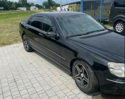 Чорний Мерседес С Клас, об'ємом двигуна 5.5 л та пробігом 250 тис. км за 2800 $, фото 6 на Automoto.ua