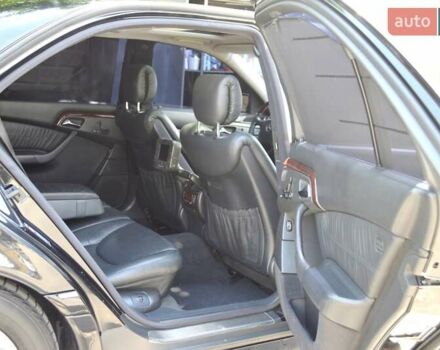 Черный Мерседес С Класс, объемом двигателя 5 л и пробегом 230 тыс. км за 5999 $, фото 28 на Automoto.ua