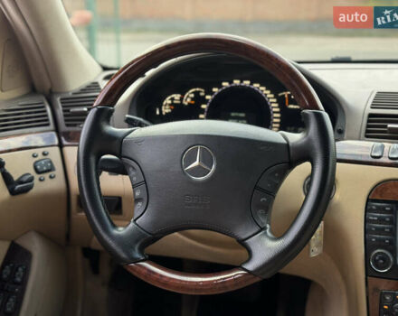 Черный Мерседес С Класс, объемом двигателя 3.2 л и пробегом 340 тыс. км за 5950 $, фото 17 на Automoto.ua