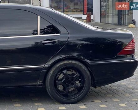Черный Мерседес С Класс, объемом двигателя 3.22 л и пробегом 400 тыс. км за 2999 $, фото 3 на Automoto.ua