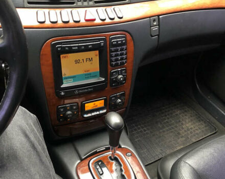 Черный Мерседес С Класс, объемом двигателя 4.3 л и пробегом 341 тыс. км за 5000 $, фото 11 на Automoto.ua