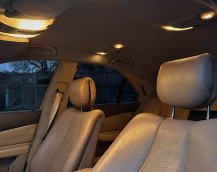 Черный Мерседес С Класс, объемом двигателя 3.2 л и пробегом 520 тыс. км за 6900 $, фото 13 на Automoto.ua