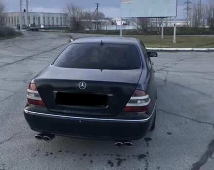 Черный Мерседес С Класс, объемом двигателя 0 л и пробегом 330 тыс. км за 2500 $, фото 2 на Automoto.ua