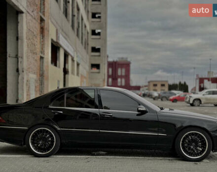 Чорний Мерседес С Клас, об'ємом двигуна 5 л та пробігом 280 тис. км за 7777 $, фото 7 на Automoto.ua