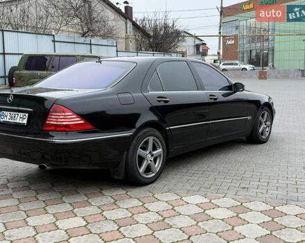 Чорний Мерседес С Клас, об'ємом двигуна 5.8 л та пробігом 250 тис. км за 3950 $, фото 5 на Automoto.ua