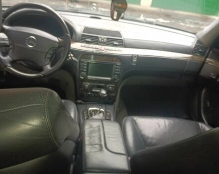 Черный Мерседес С Класс, объемом двигателя 5 л и пробегом 432 тыс. км за 8800 $, фото 4 на Automoto.ua