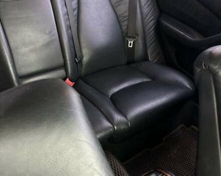 Чорний Мерседес С Клас, об'ємом двигуна 4 л та пробігом 300 тис. км за 3800 $, фото 8 на Automoto.ua