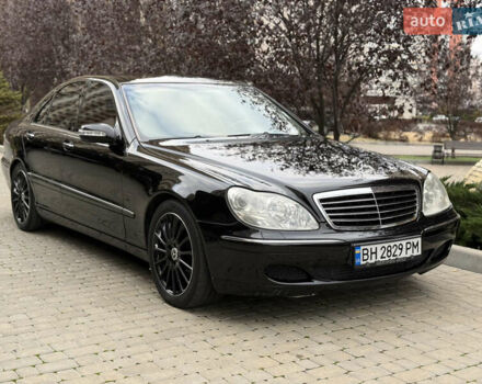 Черный Мерседес С Класс, объемом двигателя 3.2 л и пробегом 360 тыс. км за 6500 $, фото 3 на Automoto.ua