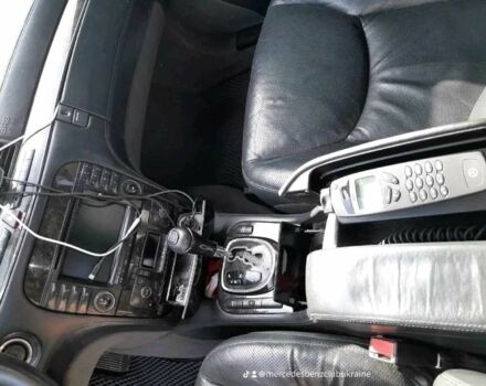 Черный Мерседес С Класс, объемом двигателя 5 л и пробегом 432 тыс. км за 8800 $, фото 11 на Automoto.ua