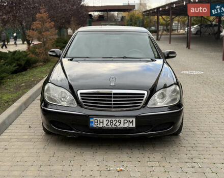 Черный Мерседес С Класс, объемом двигателя 3.2 л и пробегом 360 тыс. км за 6500 $, фото 6 на Automoto.ua