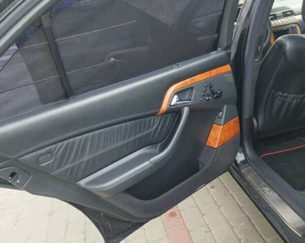 Чорний Мерседес С Клас, об'ємом двигуна 5.79 л та пробігом 320 тис. км за 4800 $, фото 3 на Automoto.ua