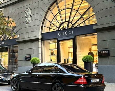 Черный Мерседес С Класс, объемом двигателя 5 л и пробегом 270 тыс. км за 7500 $, фото 10 на Automoto.ua