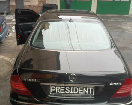 Черный Мерседес С Класс, объемом двигателя 5 л и пробегом 432 тыс. км за 8800 $, фото 2 на Automoto.ua