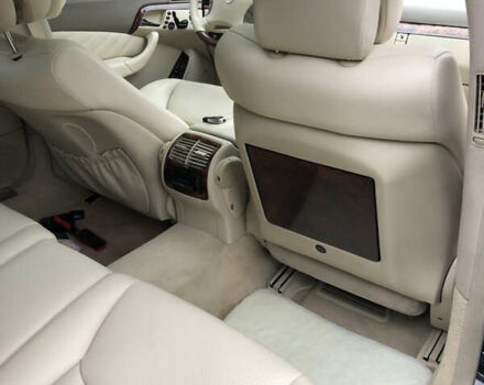 Черный Мерседес С Класс, объемом двигателя 5 л и пробегом 290 тыс. км за 8000 $, фото 14 на Automoto.ua