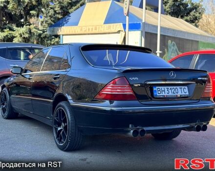 Черный Мерседес С Класс, объемом двигателя 5 л и пробегом 200 тыс. км за 4999 $, фото 2 на Automoto.ua