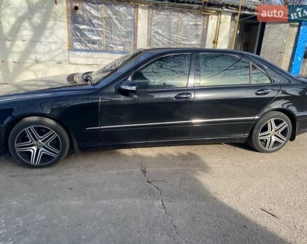 Черный Мерседес С Класс, объемом двигателя 5 л и пробегом 350 тыс. км за 7000 $, фото 2 на Automoto.ua