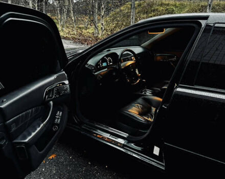 Черный Мерседес С Класс, объемом двигателя 4.97 л и пробегом 266 тыс. км за 9500 $, фото 5 на Automoto.ua