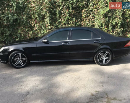 Чорний Мерседес С Клас, об'ємом двигуна 5 л та пробігом 360 тис. км за 7900 $, фото 3 на Automoto.ua