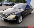 Черный Мерседес С Класс, объемом двигателя 5 л и пробегом 298 тыс. км за 5800 $, фото 1 на Automoto.ua