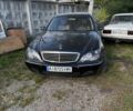 Чорний Мерседес С Клас, об'ємом двигуна 5 л та пробігом 250 тис. км за 4987 $, фото 1 на Automoto.ua