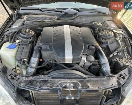 Черный Мерседес С Класс, объемом двигателя 3.72 л и пробегом 390 тыс. км за 5600 $, фото 26 на Automoto.ua