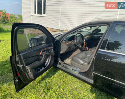 Мерседес С Класс 2003 в Снятине на Automoto.ua Черный Мерседес С Класс, объемом двигателя 3.22 л и пробегом 430 тыс. км за 7600 $, фото 6 на Automoto.ua