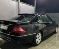 Черный Мерседес С Класс, объемом двигателя 3.7 л и пробегом 330 тыс. км за 8500 $, фото 1 на Automoto.ua