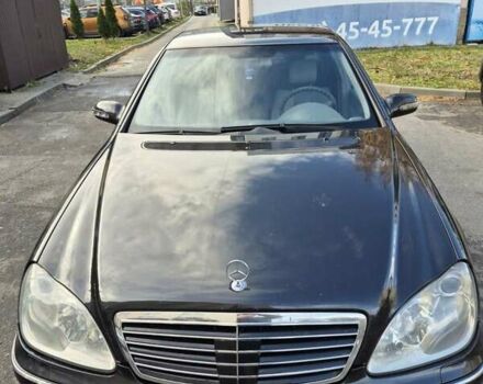 Черный Мерседес С Класс, объемом двигателя 3.2 л и пробегом 350 тыс. км за 6900 $, фото 8 на Automoto.ua