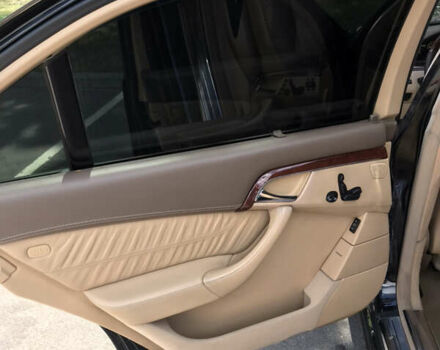 Чорний Мерседес С Клас, об'ємом двигуна 5 л та пробігом 360 тис. км за 7900 $, фото 23 на Automoto.ua