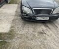 Чорний Мерседес С Клас, об'ємом двигуна 5 л та пробігом 320 тис. км за 5300 $, фото 1 на Automoto.ua