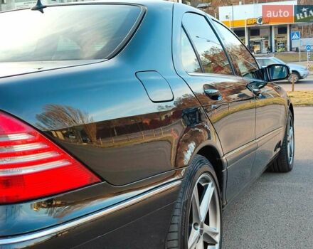 Мерседес С Класс 2003 в Киеве на Automoto.ua Черный Мерседес С Класс, объемом двигателя 5 л и пробегом 360 тыс. км за 9999 $, фото 13 на Automoto.ua