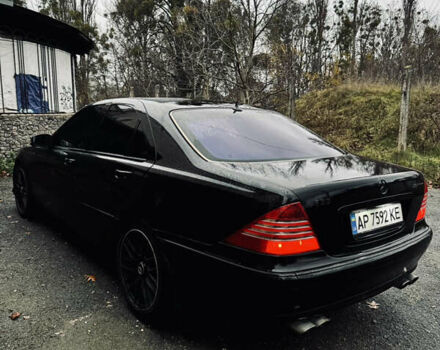 Черный Мерседес С Класс, объемом двигателя 4.97 л и пробегом 266 тыс. км за 9500 $, фото 3 на Automoto.ua